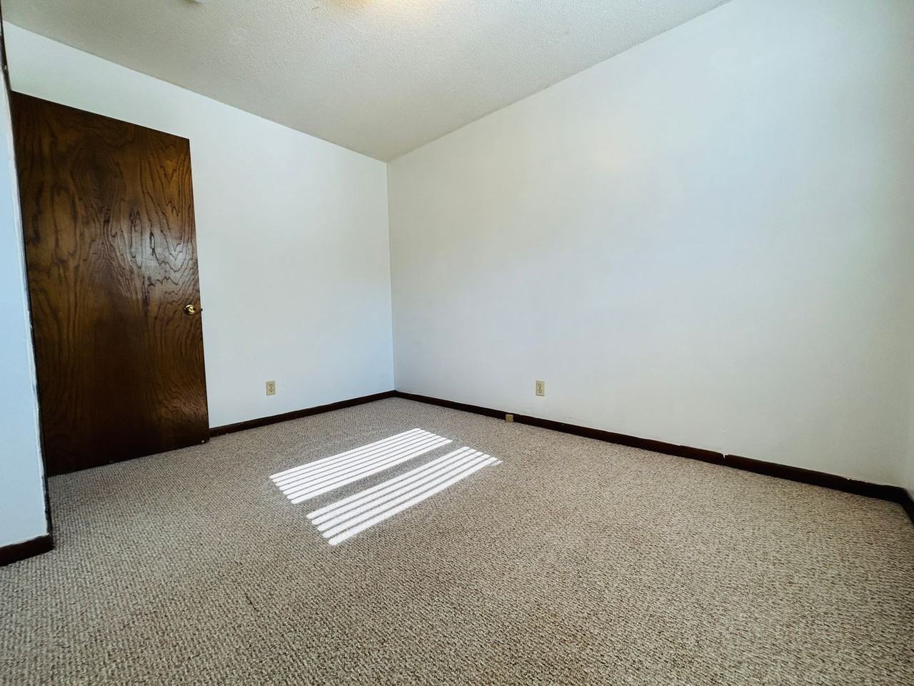 Northridge Apartments - Photo 6 of 34