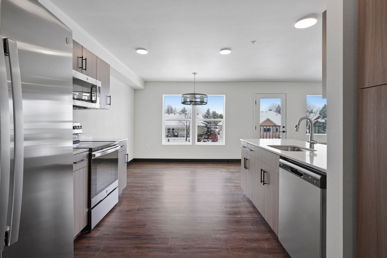 356 - Canal Vista - Photo 7 of 22