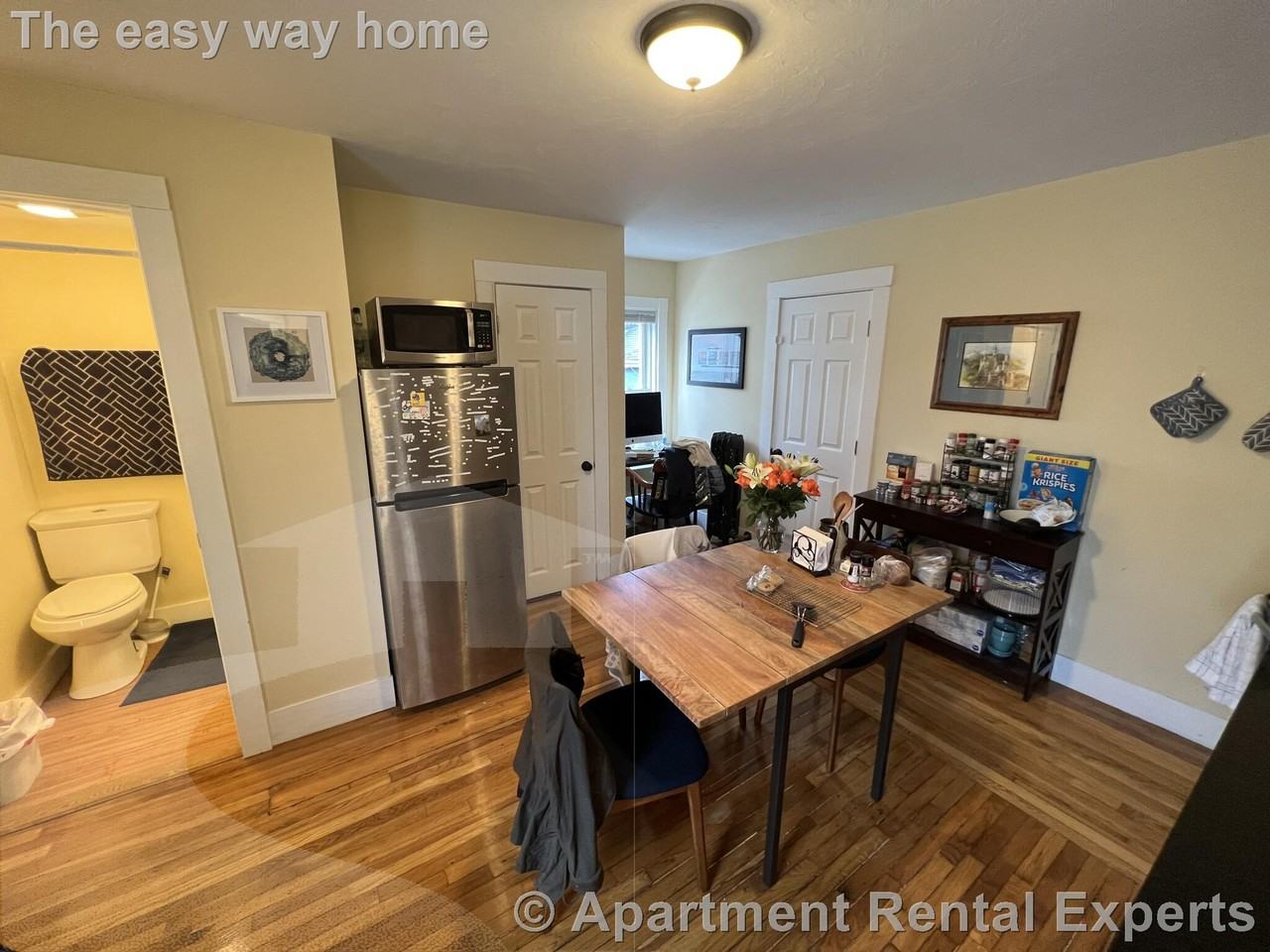 5 Blake St Apt 7 #4 - Photo 3 of 16