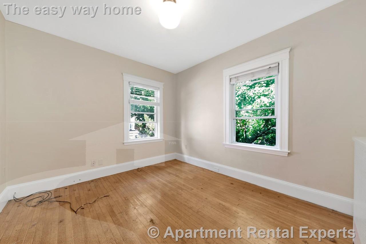 31 Champney St #2 - Photo 7 of 24