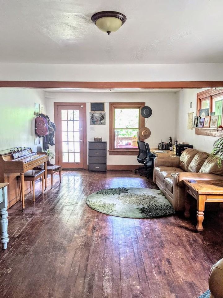 219 N Sherwood St - Photo 2 of 36