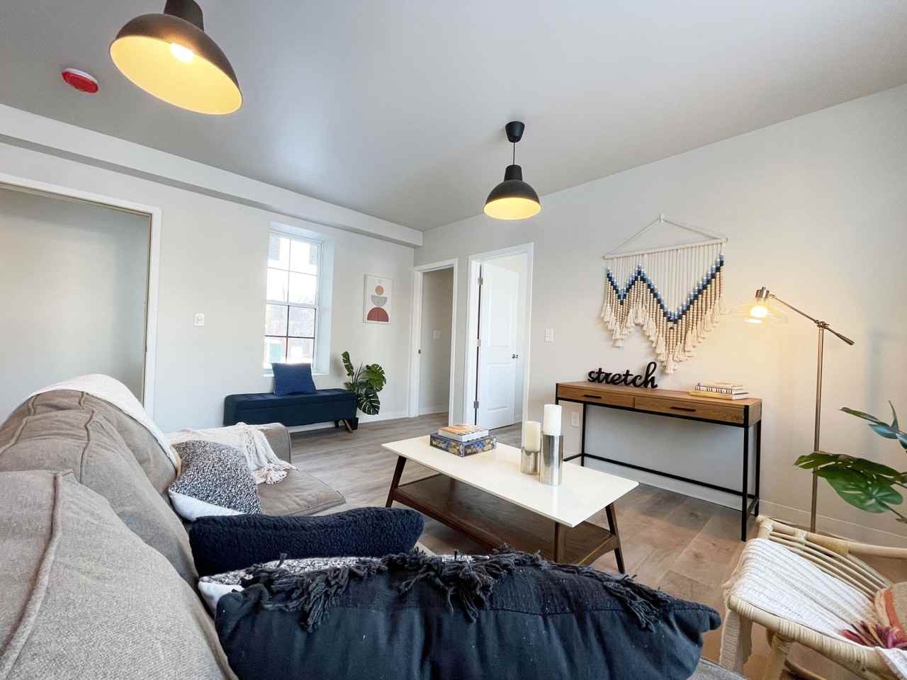 Bethune Lofts - Photo 3 of 39