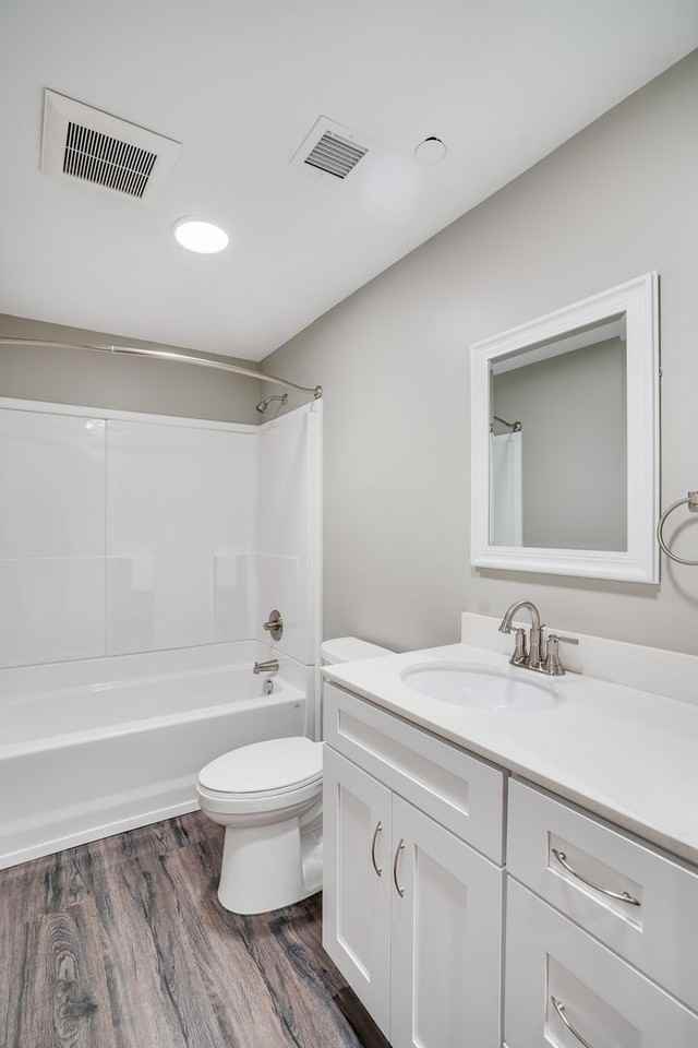 Sibley Lofts - Photo 2 of 16