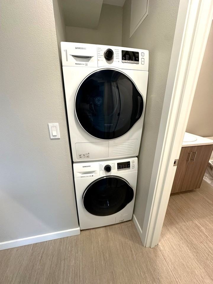 Division 31 - Photo 4 of 9