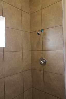 Updated unit close to CMU! Live without roommates at an affordable price! - Photo 7 of 13