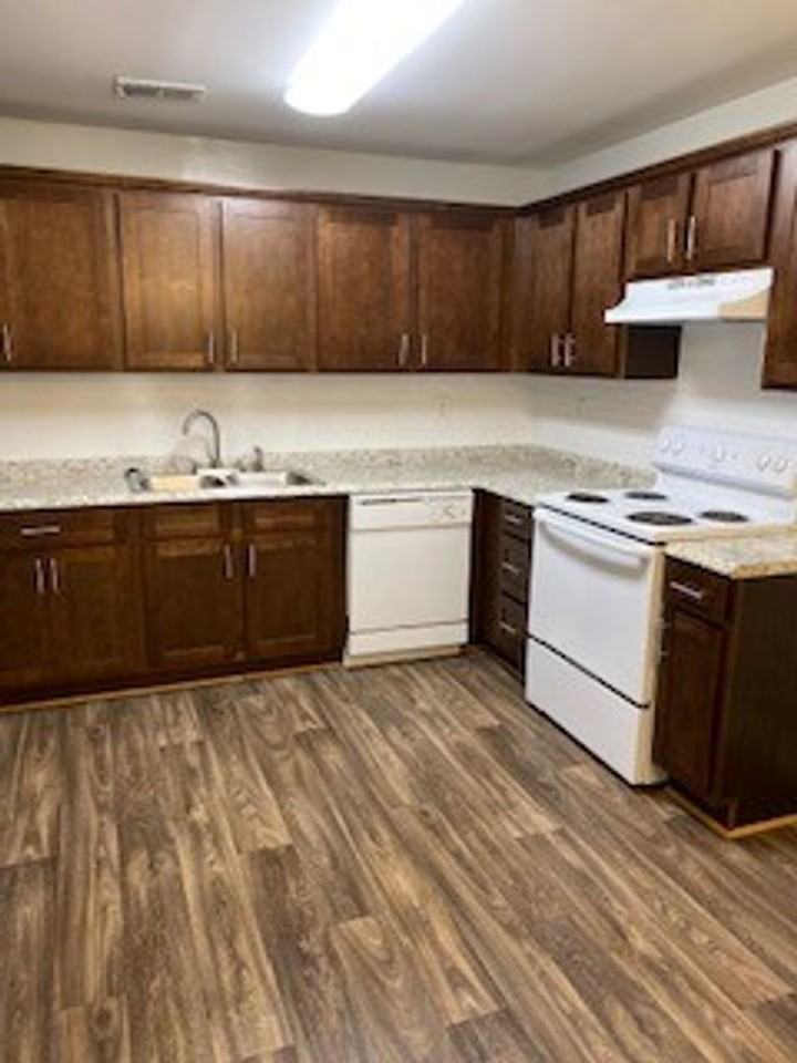 Westwood II - Photo 2 of 18