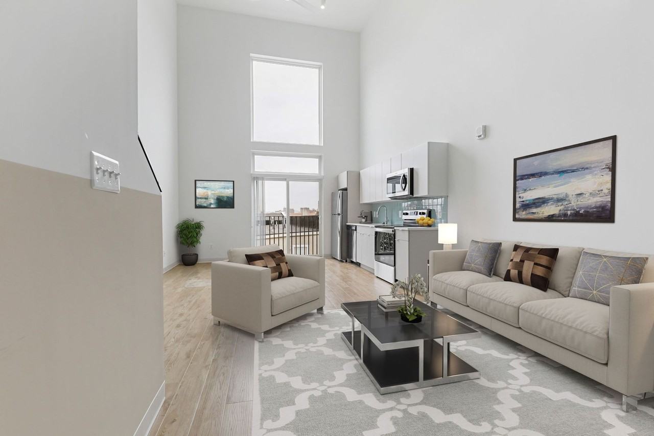 For Rent: Urban Luxury at 906 Trinity Street – Your City Oasis Awaits! - Photo 4 of 9