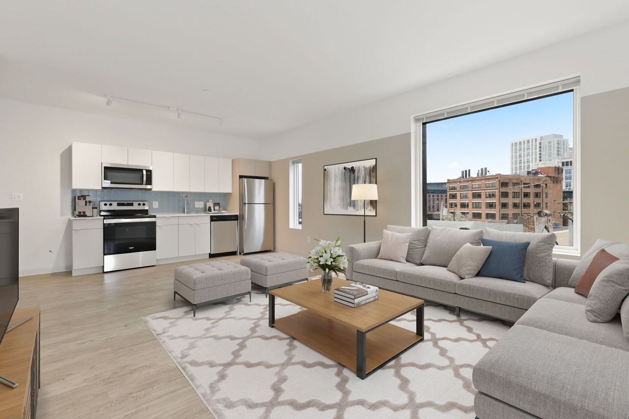 For Rent: Urban Luxury at 906 Trinity Street – Your City Oasis Awaits! - Photo 6 of 9