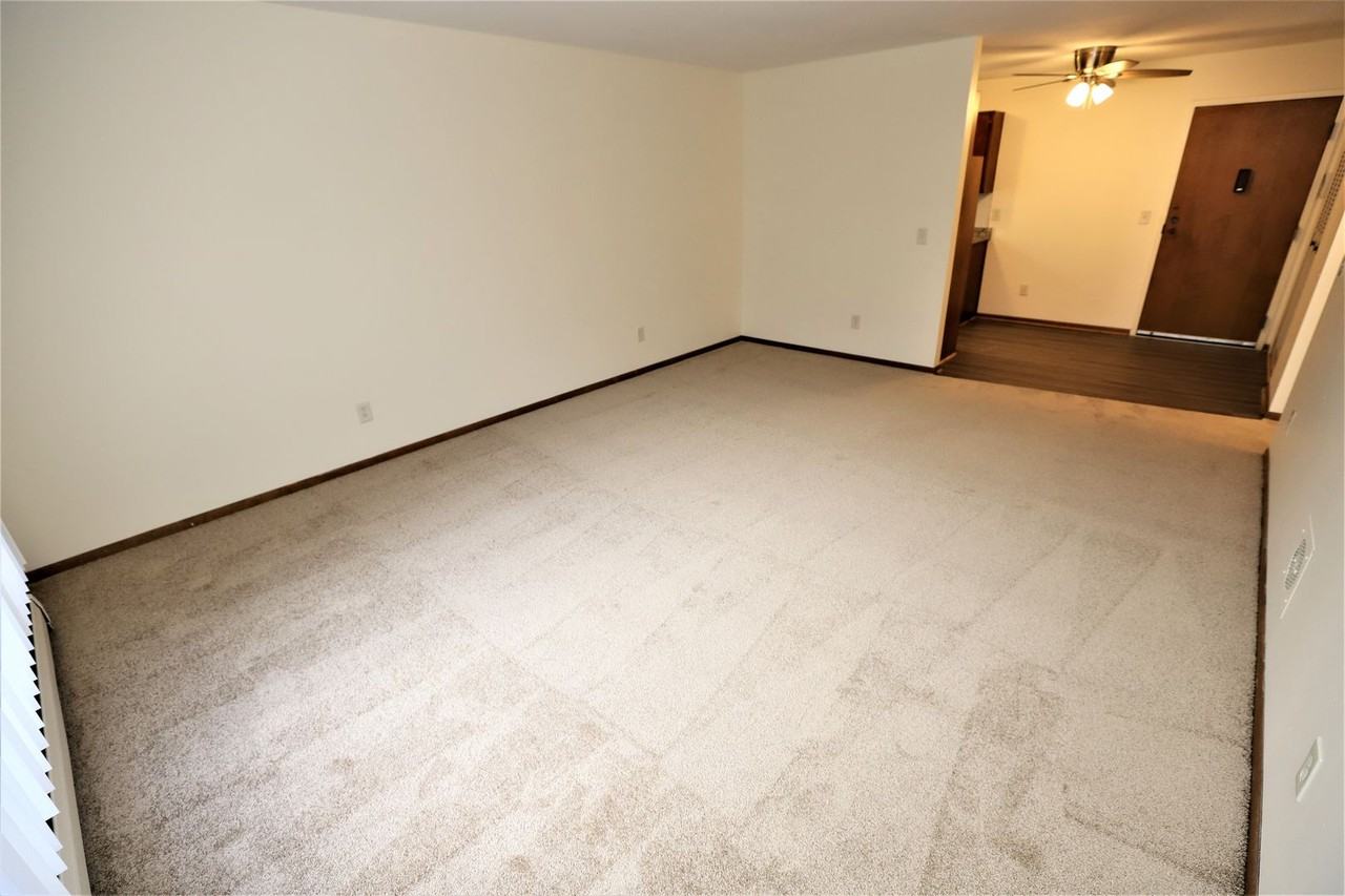 Lynn Ave Apartments - Photo 5 of 15