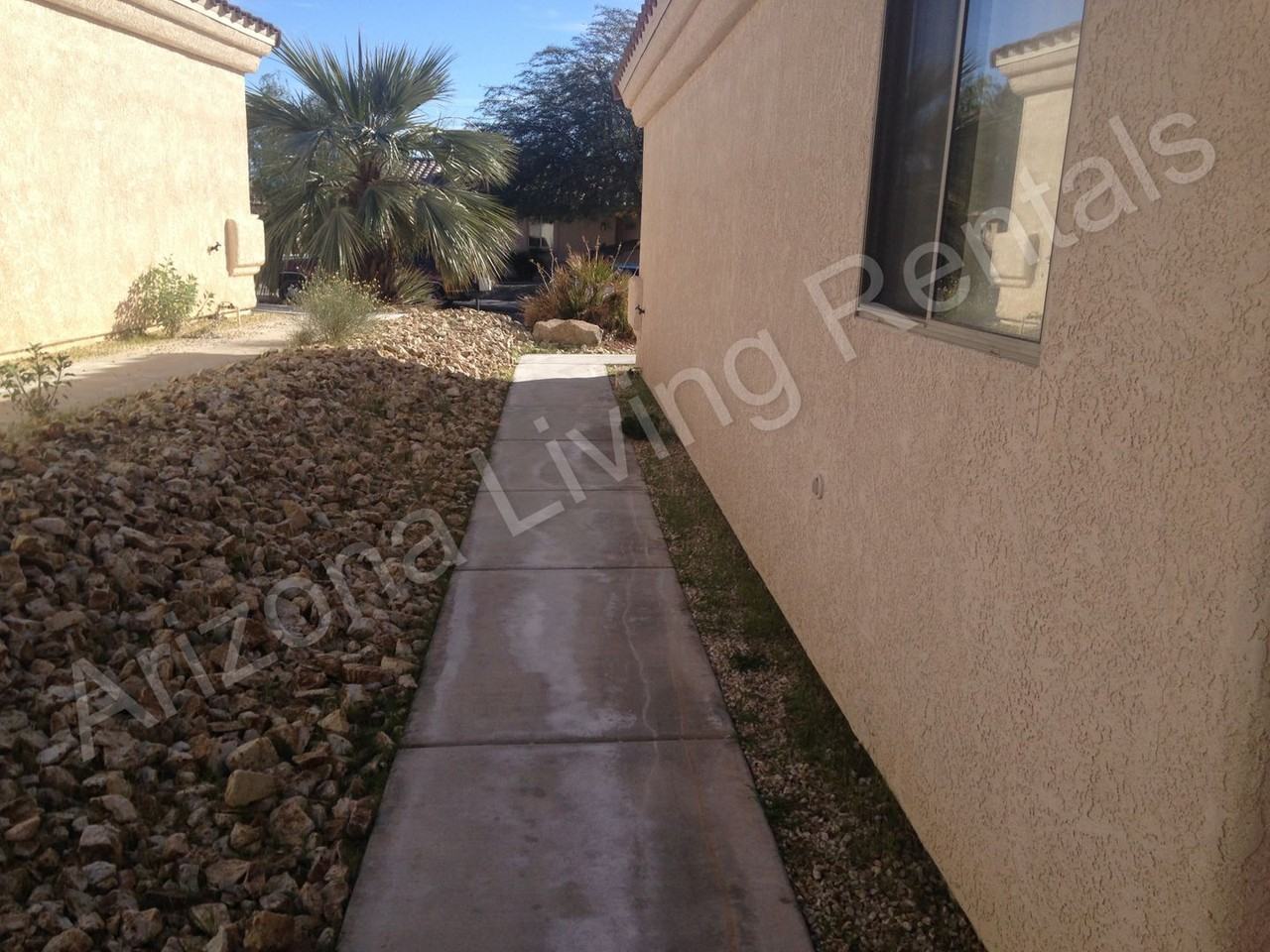 LOST3565 - Photo 2 of 7