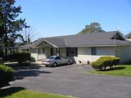 featured image of 1961 Jennifer St