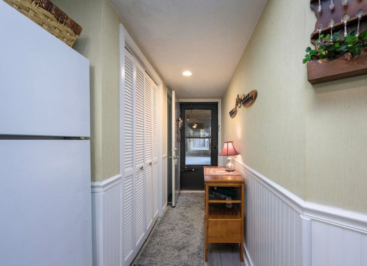 6219 Harbourside Dr #6219 - Photo 5 of 37