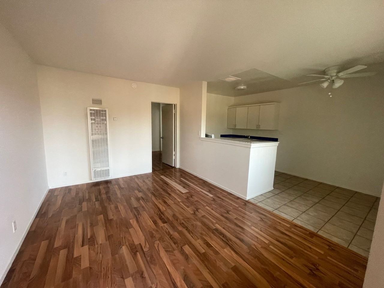 1421 Standard Ave - Photo 2 of 5