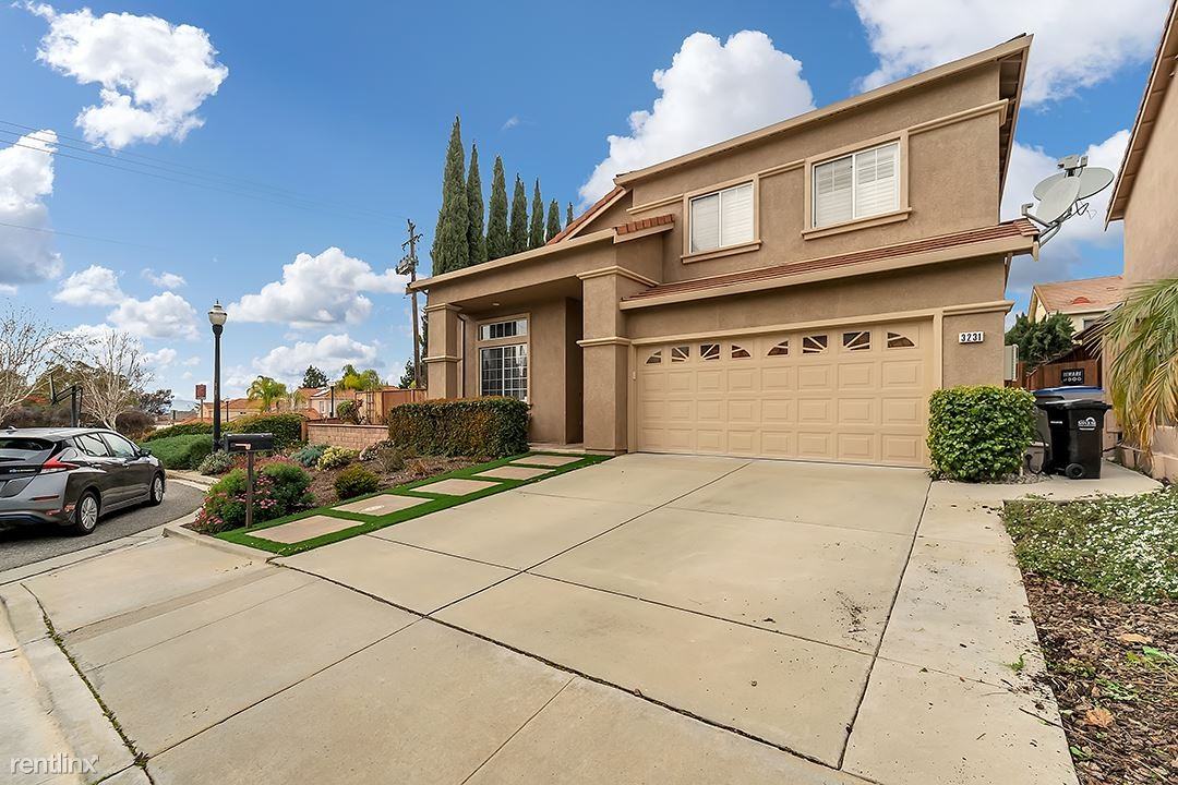 3231 Marbrisa Ct - Photo 3 of 30