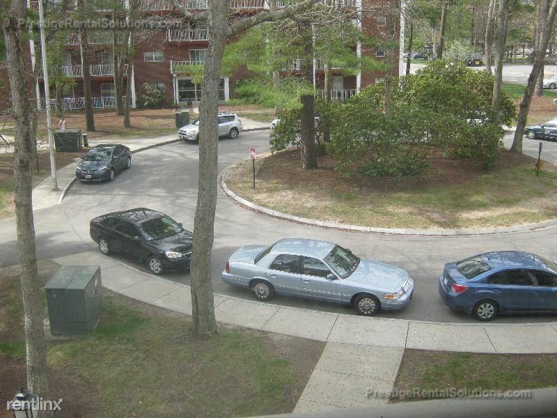 60 Greentree Ln - Photo 2 of 9