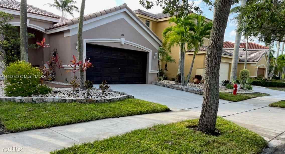 644 Conservation Dr - Photo 3 of 4