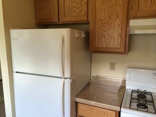 202 Falls Rd - Photo 3 of 15