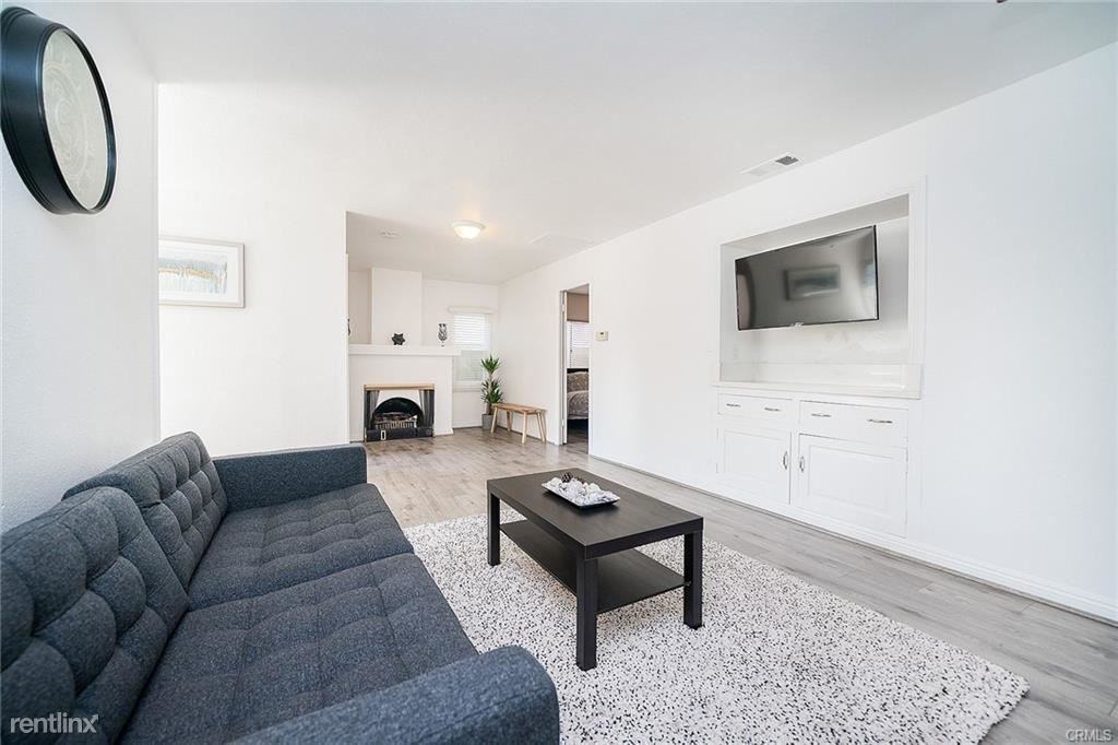 409 W Harvard St - Photo 2 of 10