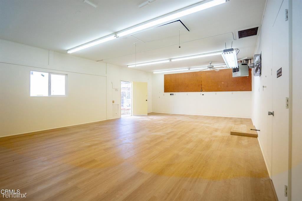 3330 Paraiso Way - Photo 2 of 10