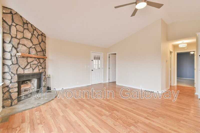 42 Lupine Dr - Photo 3 of 30