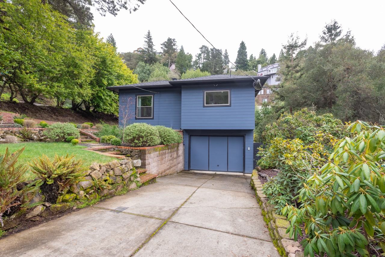 6203 Elderberry Dr - Photo 2 of 50