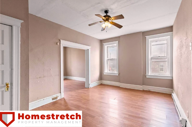 2732 Utah St - Photo 3 of 8