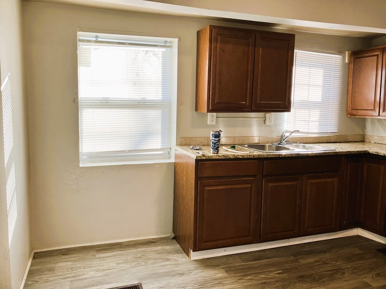 1502 N Hydraulic St, Wichita, KS 67214 3 Bedroom House for 895/month Zumper