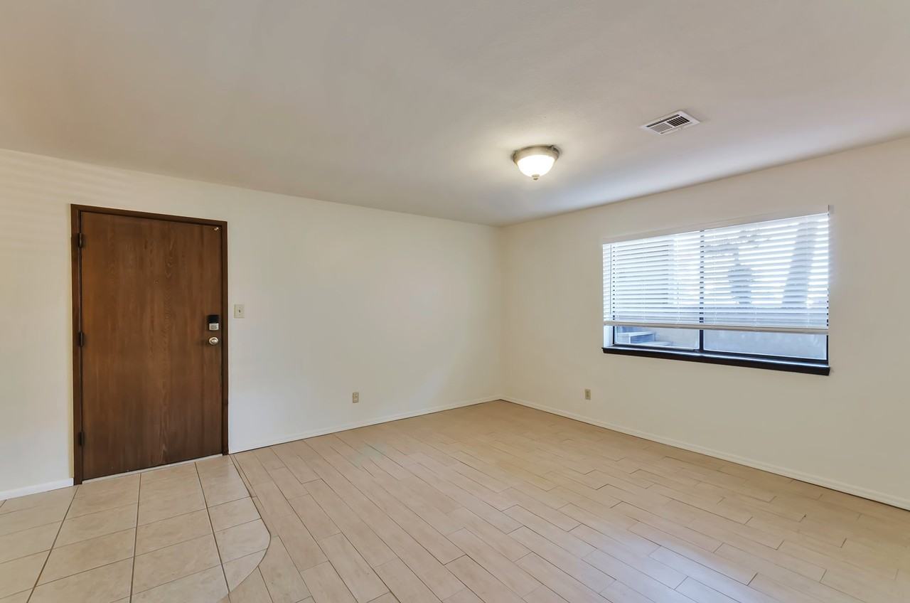 6311 N Barcelona Ct #1013 - Photo 5 of 22