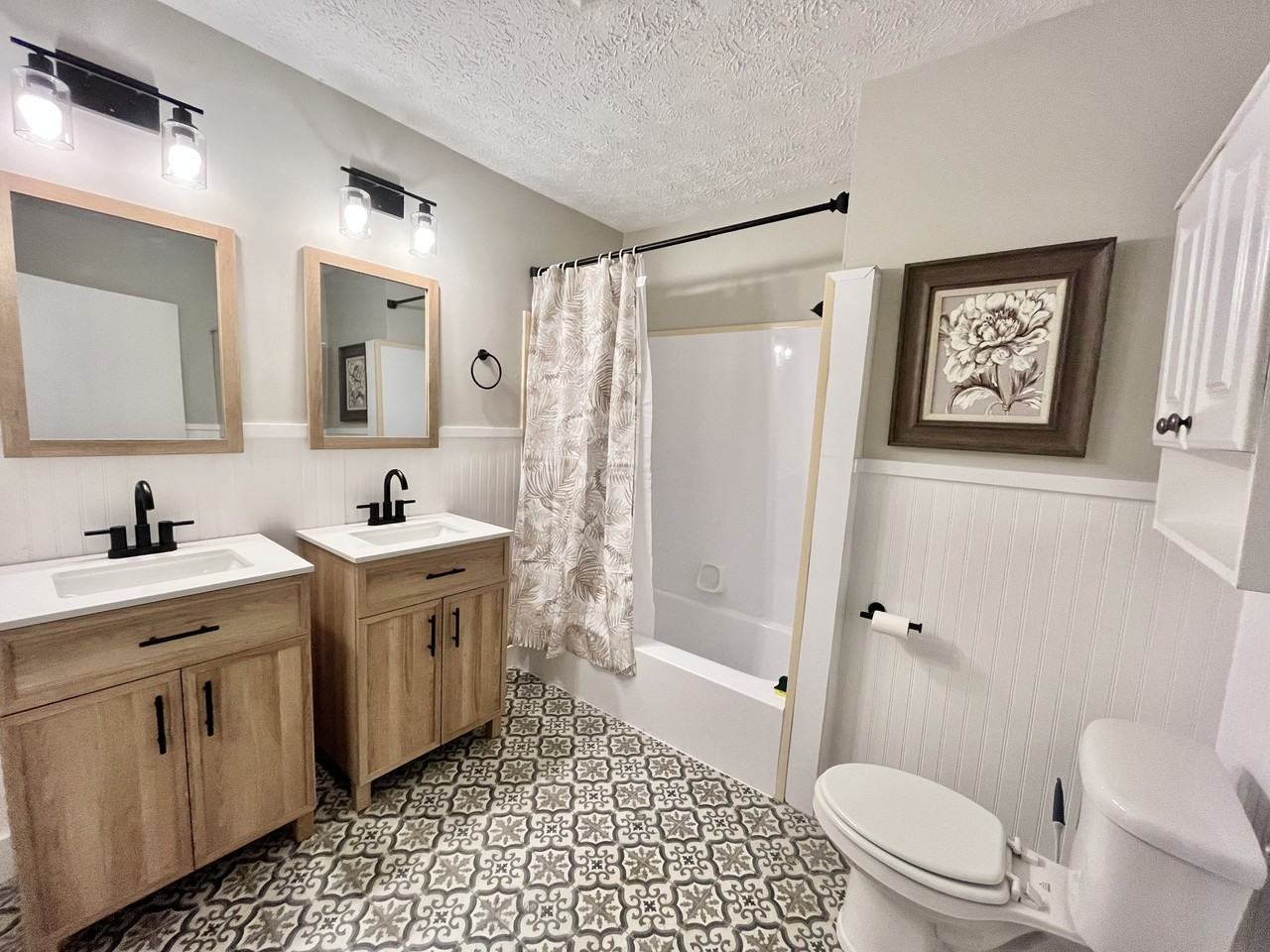 1518 Columbia Cir #NA - Photo 2 of 7