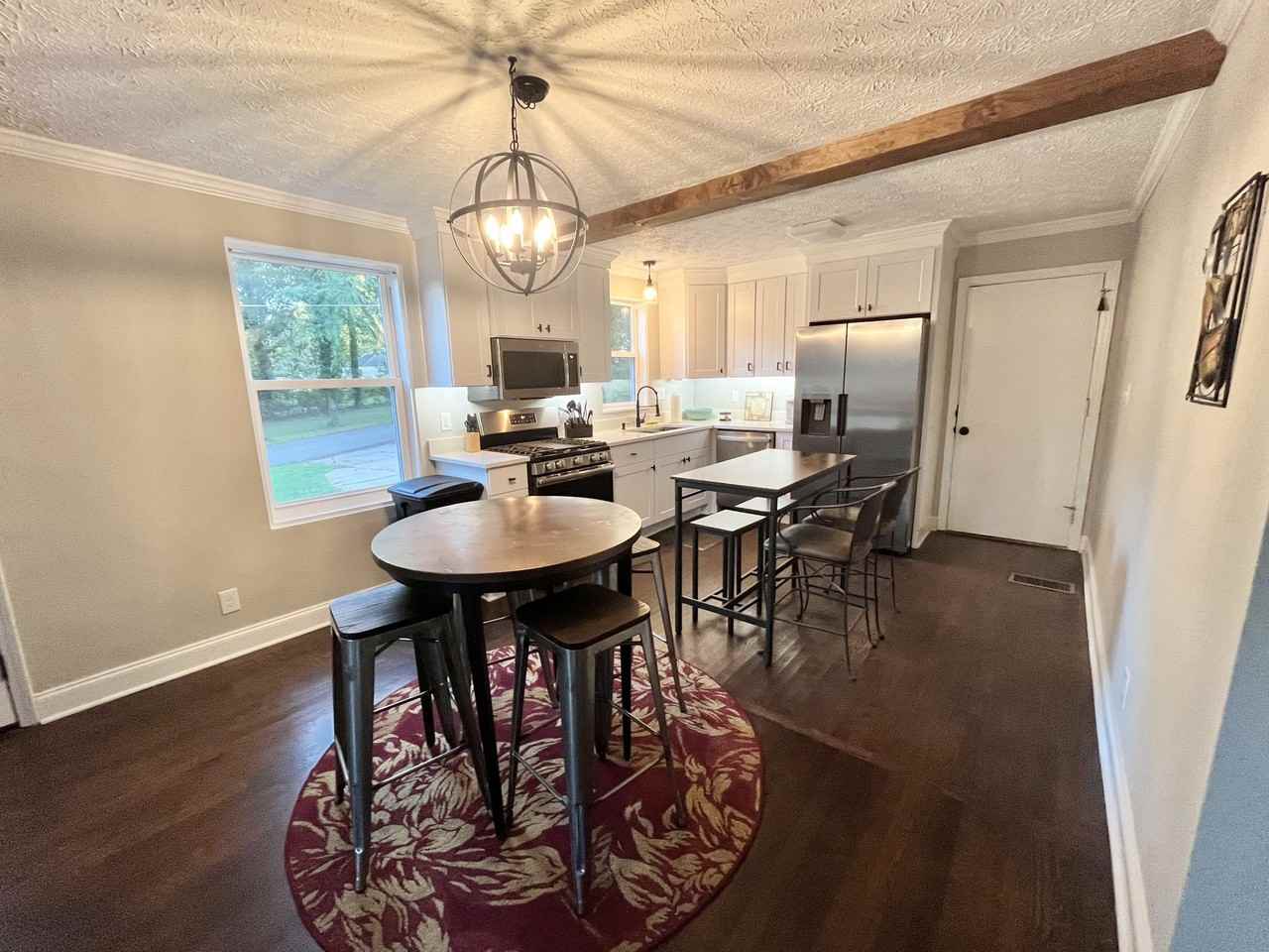 1518 Columbia Cir #NA - Photo 4 of 7