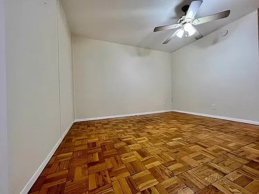 W 58th St #8C - Photo 2 of 6