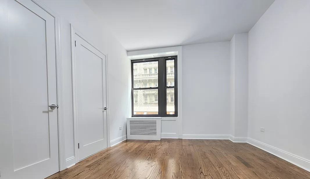 W 58th St #2B - Photo 3 of 11