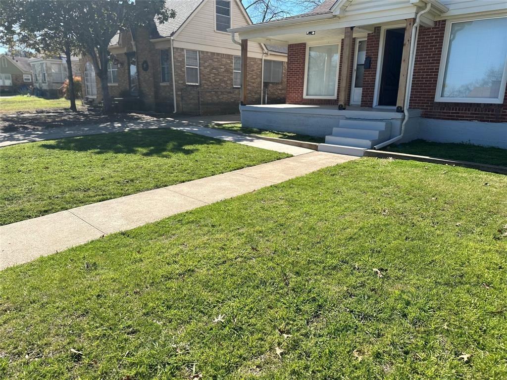 809 Cliffdale Avenue - Photo 2 of 22