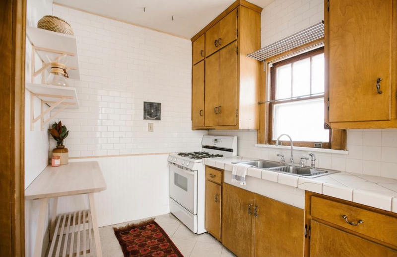 1070 Bradley St #1 - Photo 5 of 11