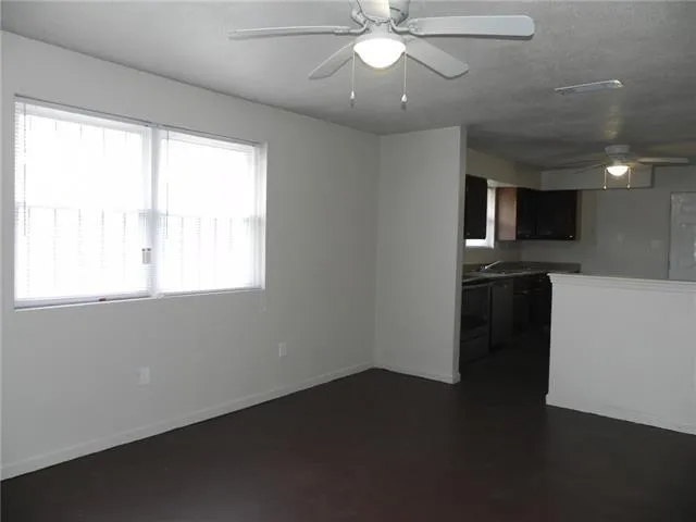 1706 Elizardi Blvd - Photo 3 of 12