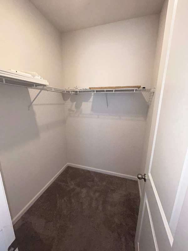 228 Hillcrest Dr - Photo 4 of 22