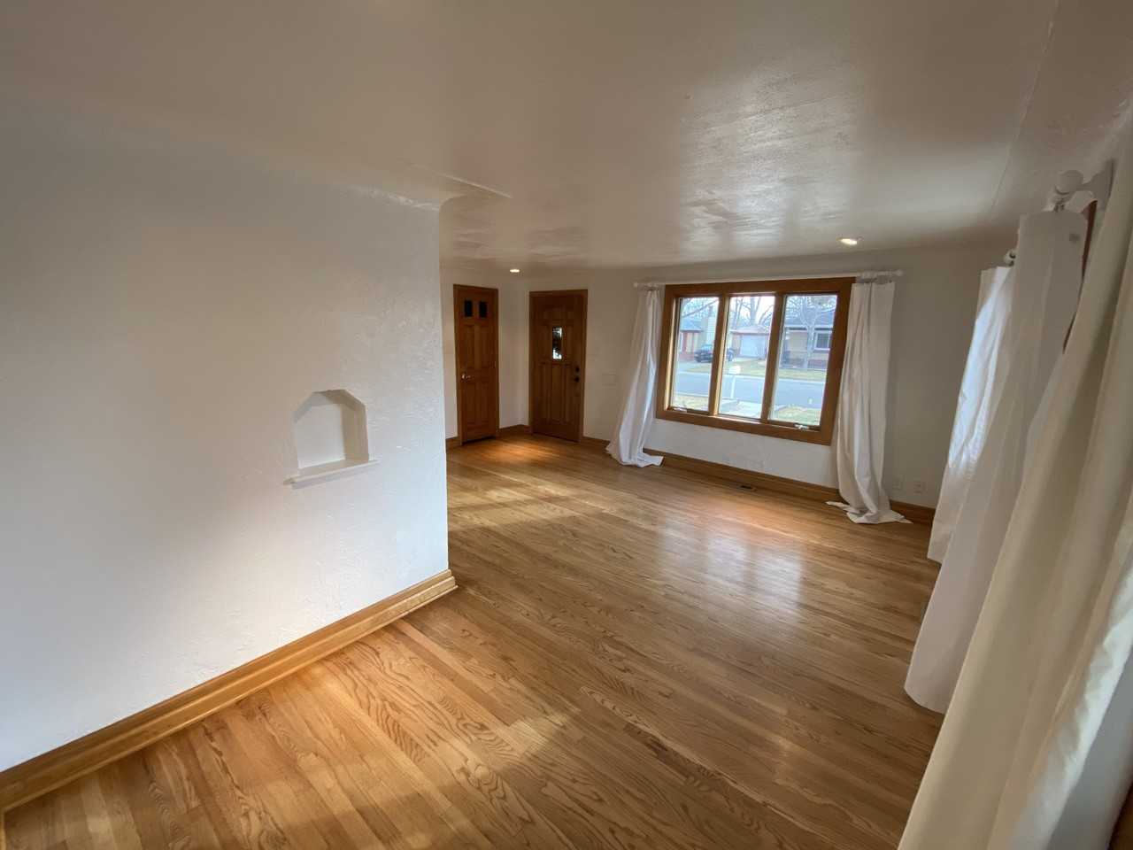 5435 Garland St #NA - Photo 3 of 13