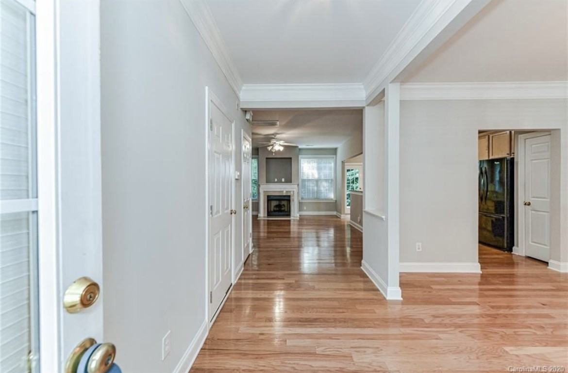 4460 Coventry Row Ct #NA - Photo 2 of 9