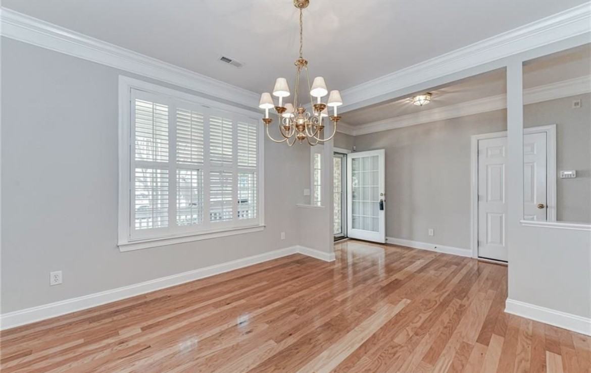 4460 Coventry Row Ct #NA - Photo 3 of 9