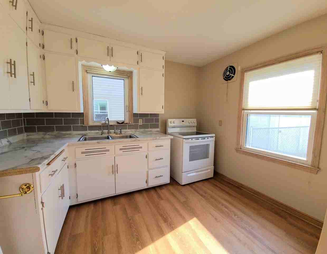 185 N 90th St #NA - Photo 5 of 13