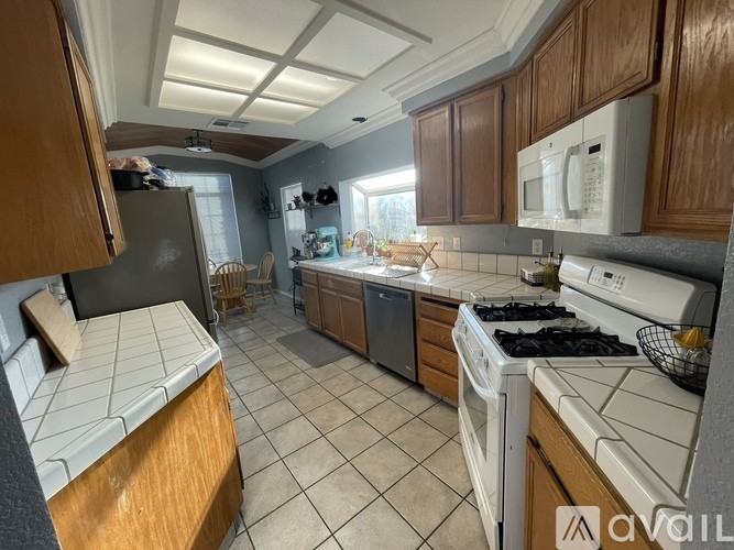 4637 Castle Cary Ln #NA - Photo 3 of 9