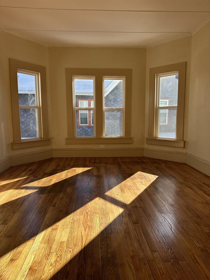 1820 Princeton St #18 - Photo 3 of 13