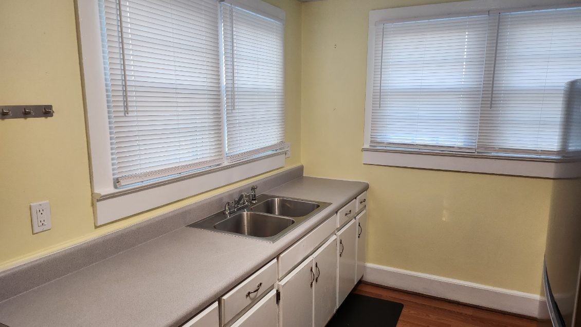 214 Cross Roads Dr #1 - Photo 6 of 9