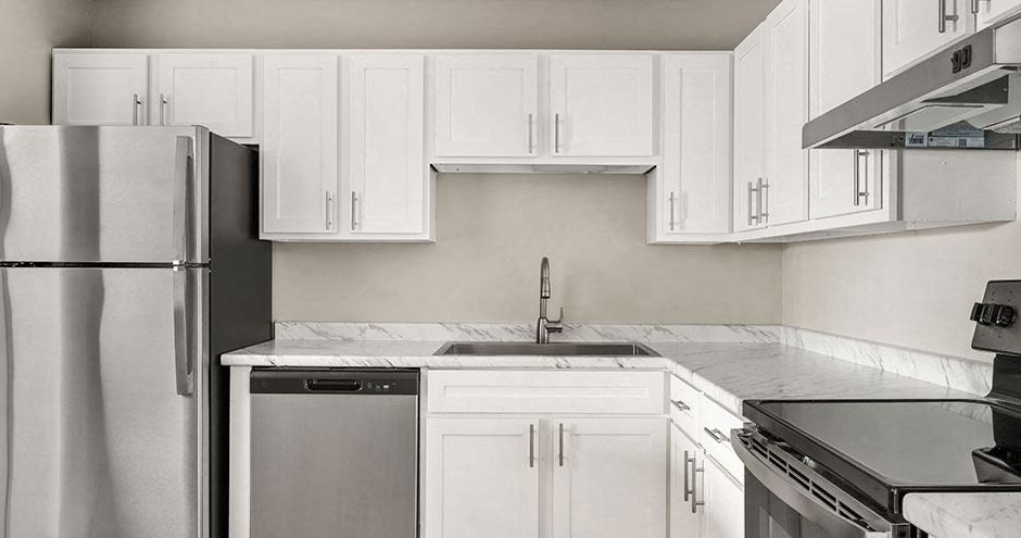 The Woods of Burnsville Apartments - Photo 2 of 49
