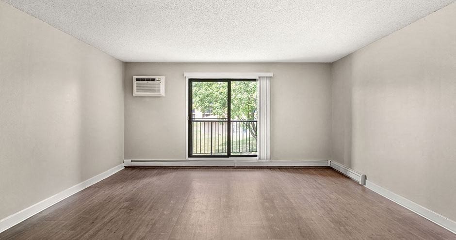 The Woods of Burnsville Apartments - Photo 3 of 49