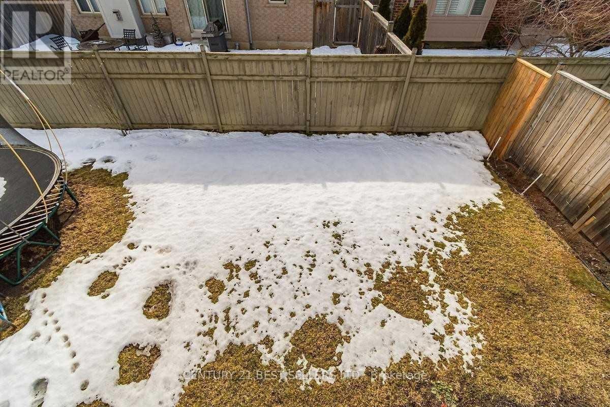 3358 Mikalda Road - Photo 2 of 4