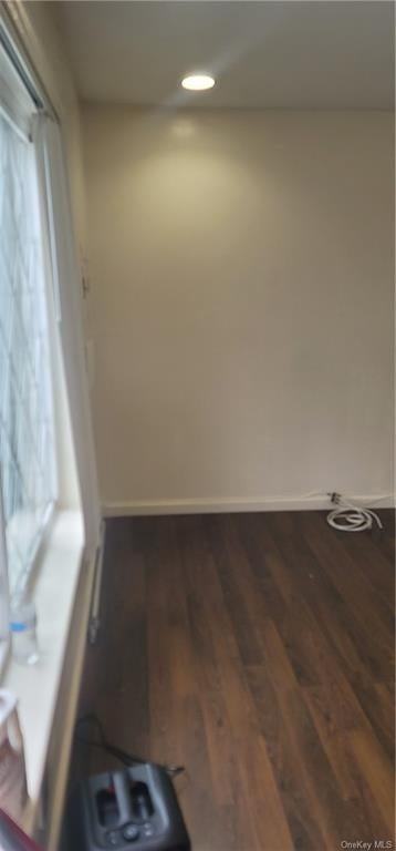 2064 Cicero Ave - Photo 3 of 11