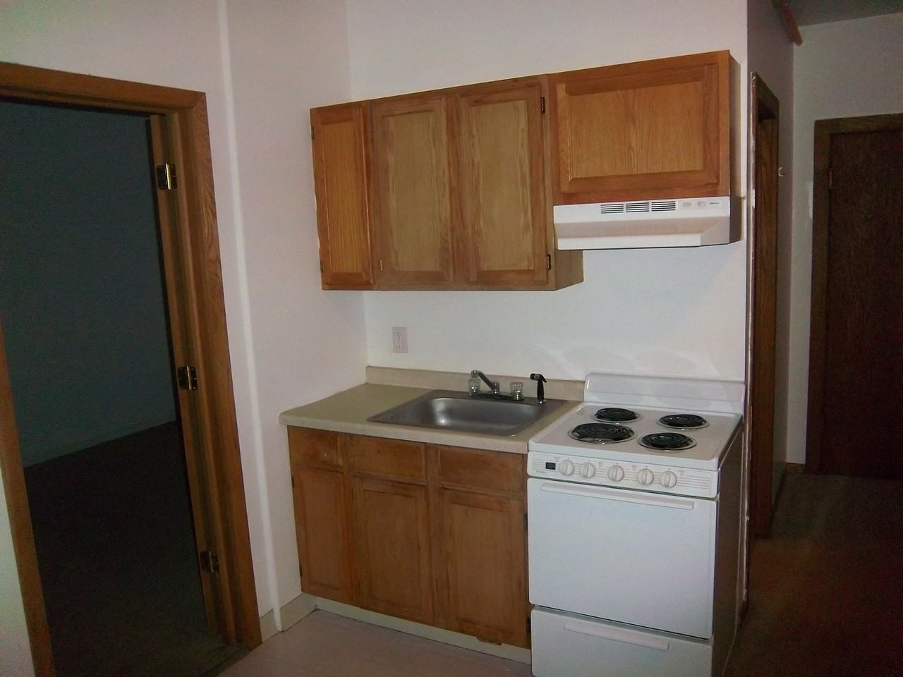 Cascade Apartments - Photo 7 of 30