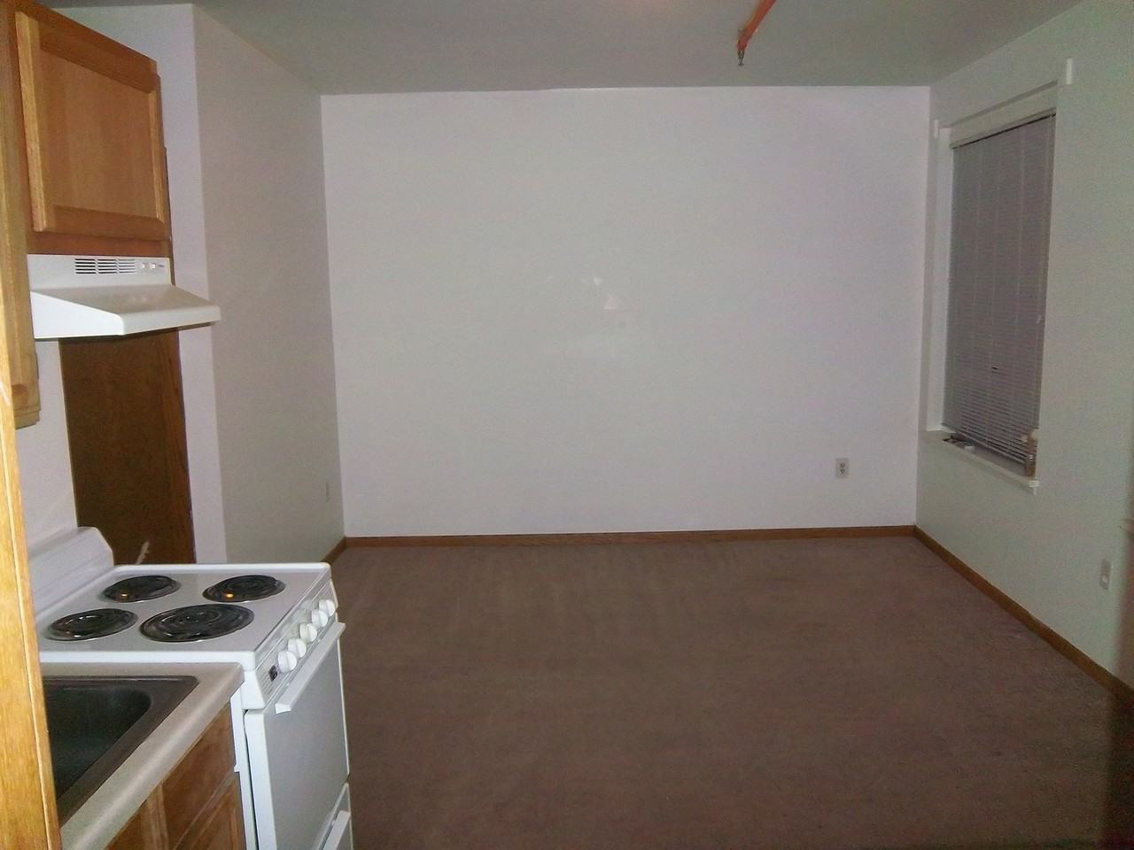 Cascade Apartments - Photo 7 of 24