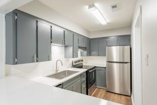 Wornall Place Apartments & Townhomes - Photo 1 of 1